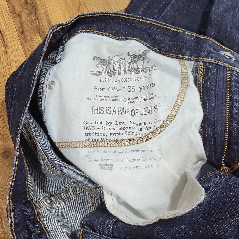 LEVI'S 559 Relaxed Fit Straight Leg Blue Denim Jeans 32x34 - Picture 9 of 15
